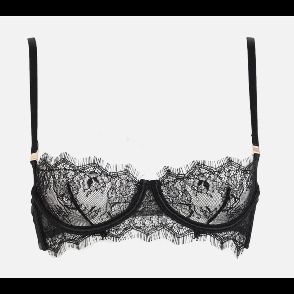 NWT! 😱 Bluebella Black Lace Balconette Bra 34A